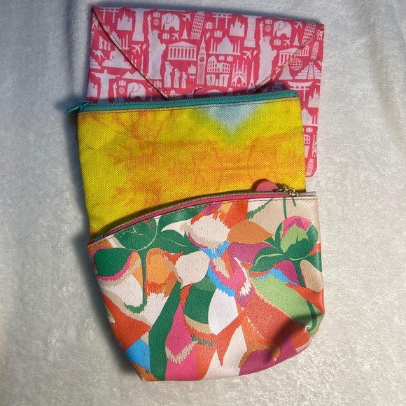 Miscellaneous Ipsy bags - Picture 1 of 1